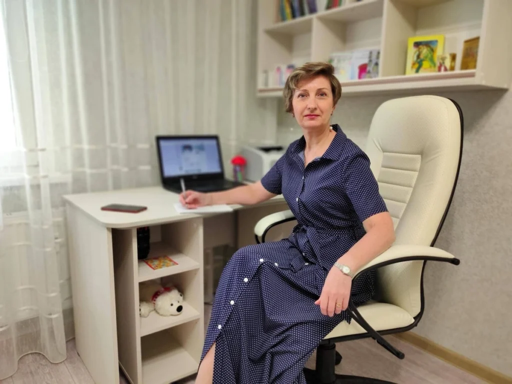 Психолог Светлана Цуркан в своём кабинете